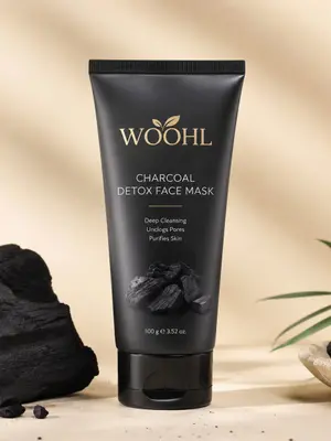 WOOHL Charcoal Detox Face Mask